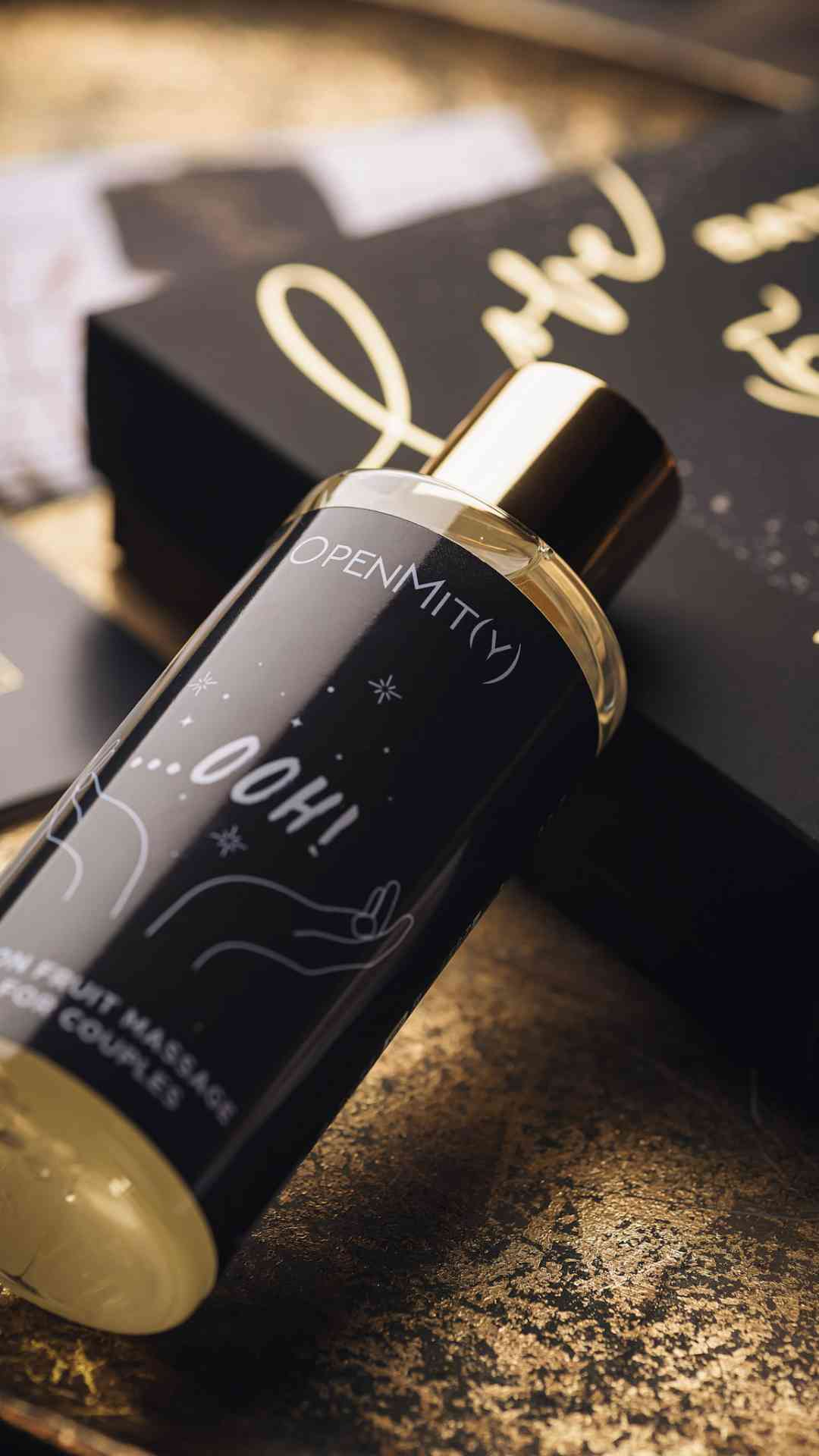 Passion fruit massage oil for couples