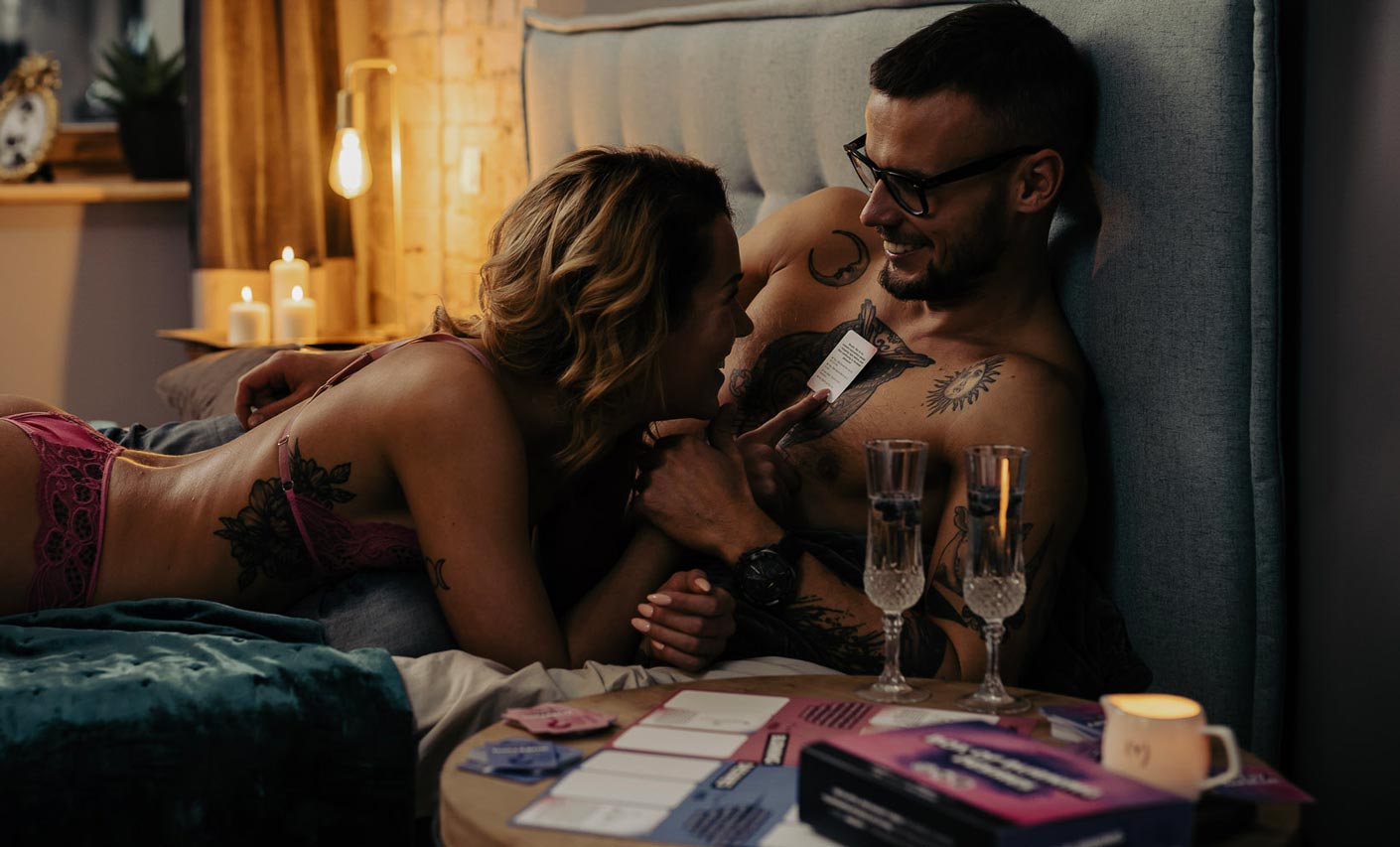 The-Box-of-Burning-Desires-game-for-couples--bedroom