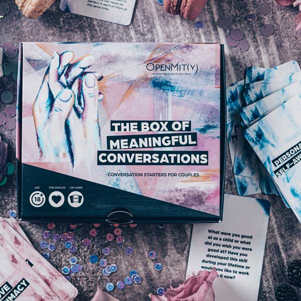 Box-of-Meaningful-Conversations-for-couples