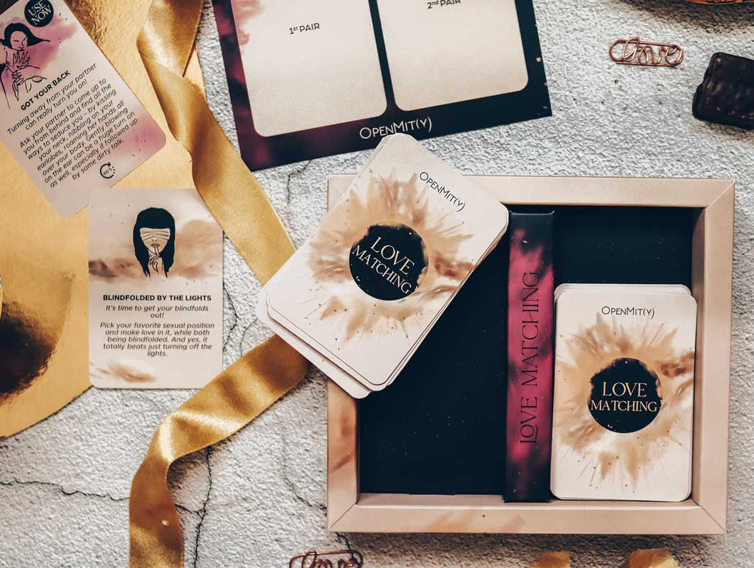 lesbian card game for couples OpenMity