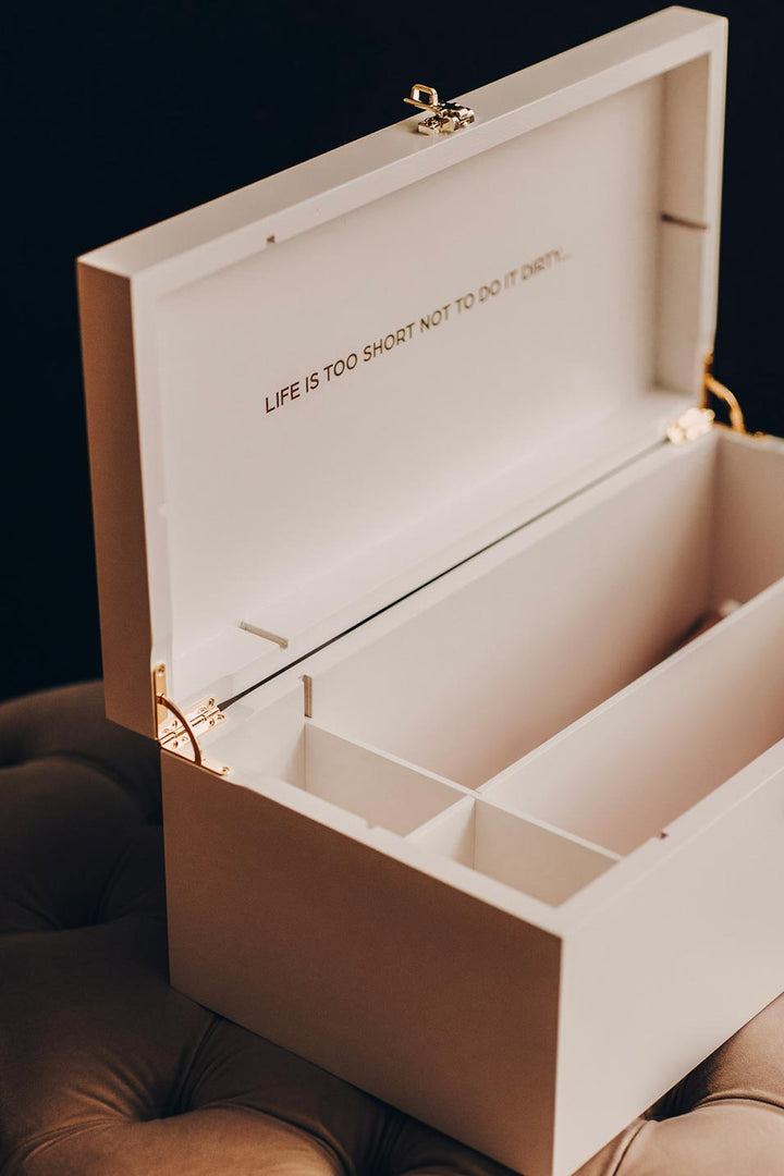 White-wooden-box-with-the-lock